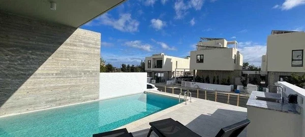 4-bedroom villa to rent €3.200, image 1