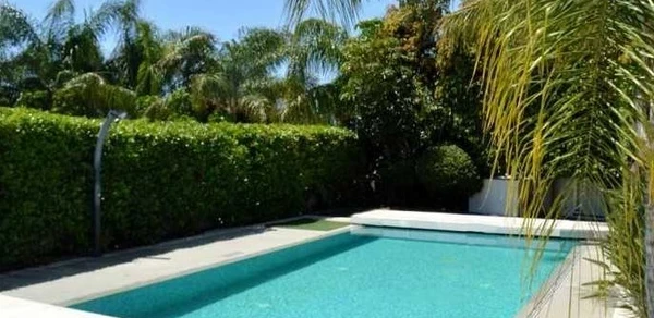 5-bedroom villa to rent €4.000, image 1
