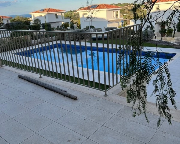 4-bedroom villa to rent €3.900, image 1