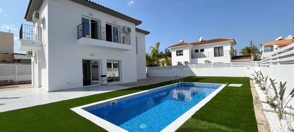 4-bedroom villa to rent €2.200, image 1