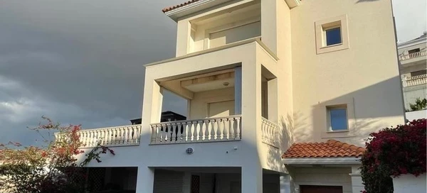 4-bedroom villa to rent €5.300, image 1