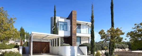4-bedroom villa to rent €8.500, image 1