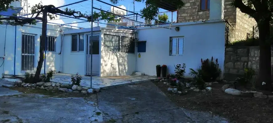 2-bedroom villa to rent €800, image 1