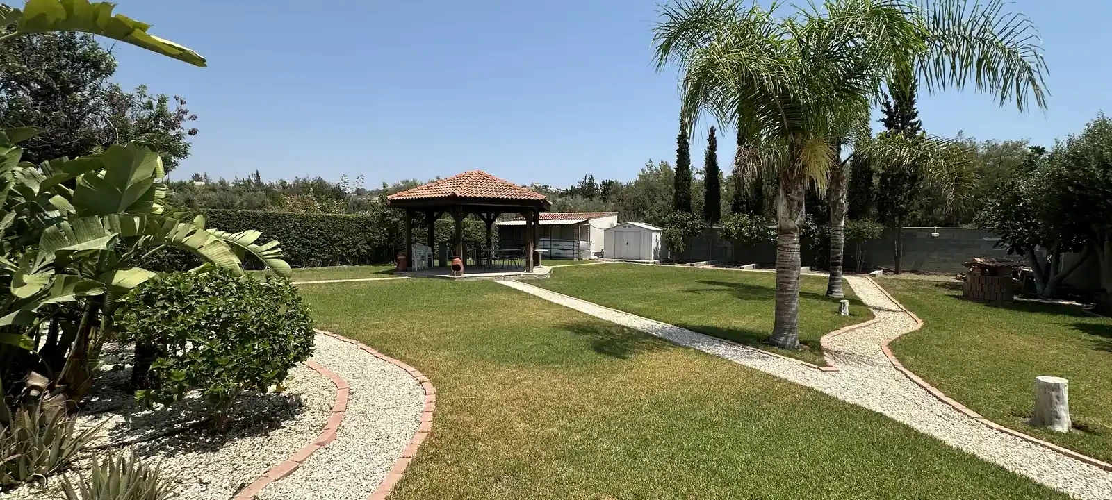 4-bedroom villa to rent, image 1