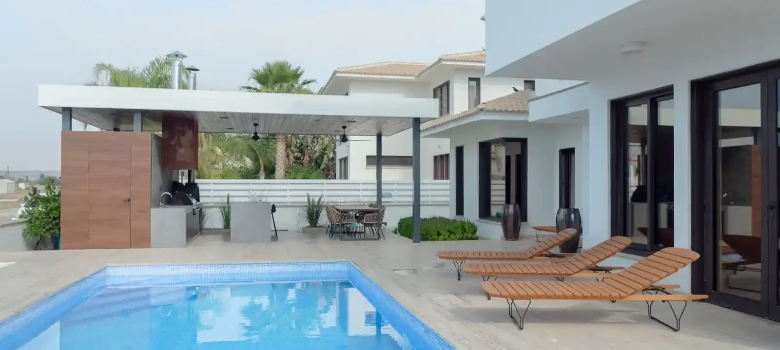 3-bedroom villa to rent €5.000, image 1