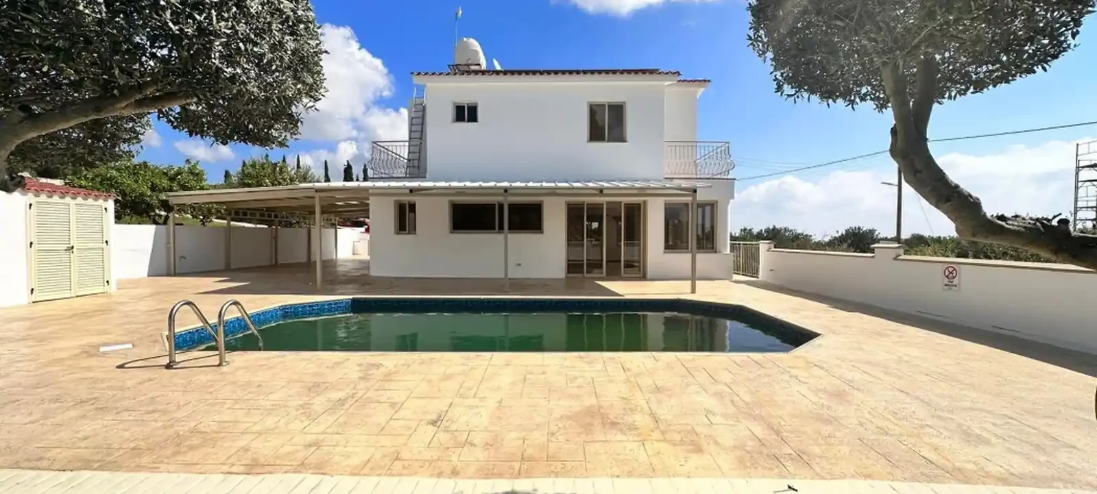 4-bedroom villa to rent €2.000, image 1