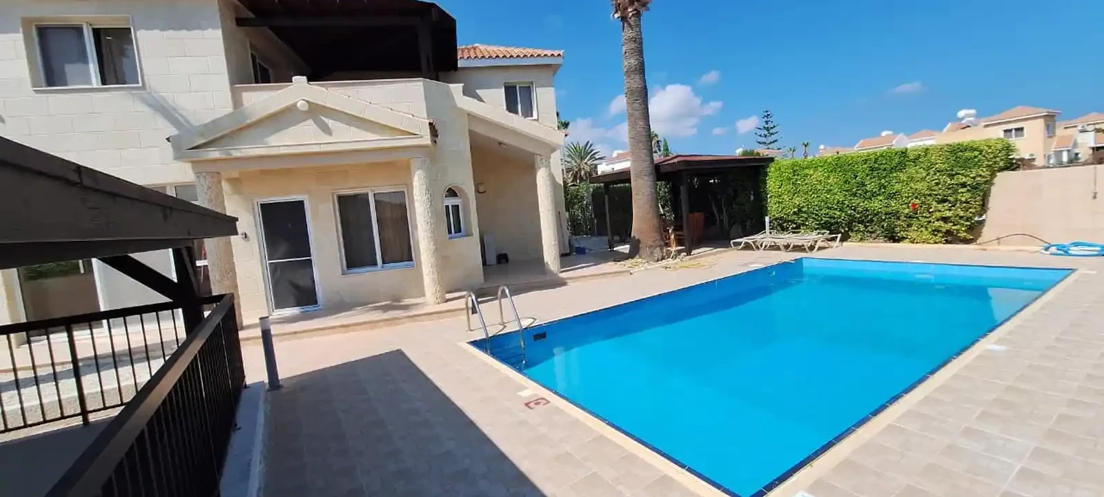 3-bedroom villa to rent €2.000, image 1