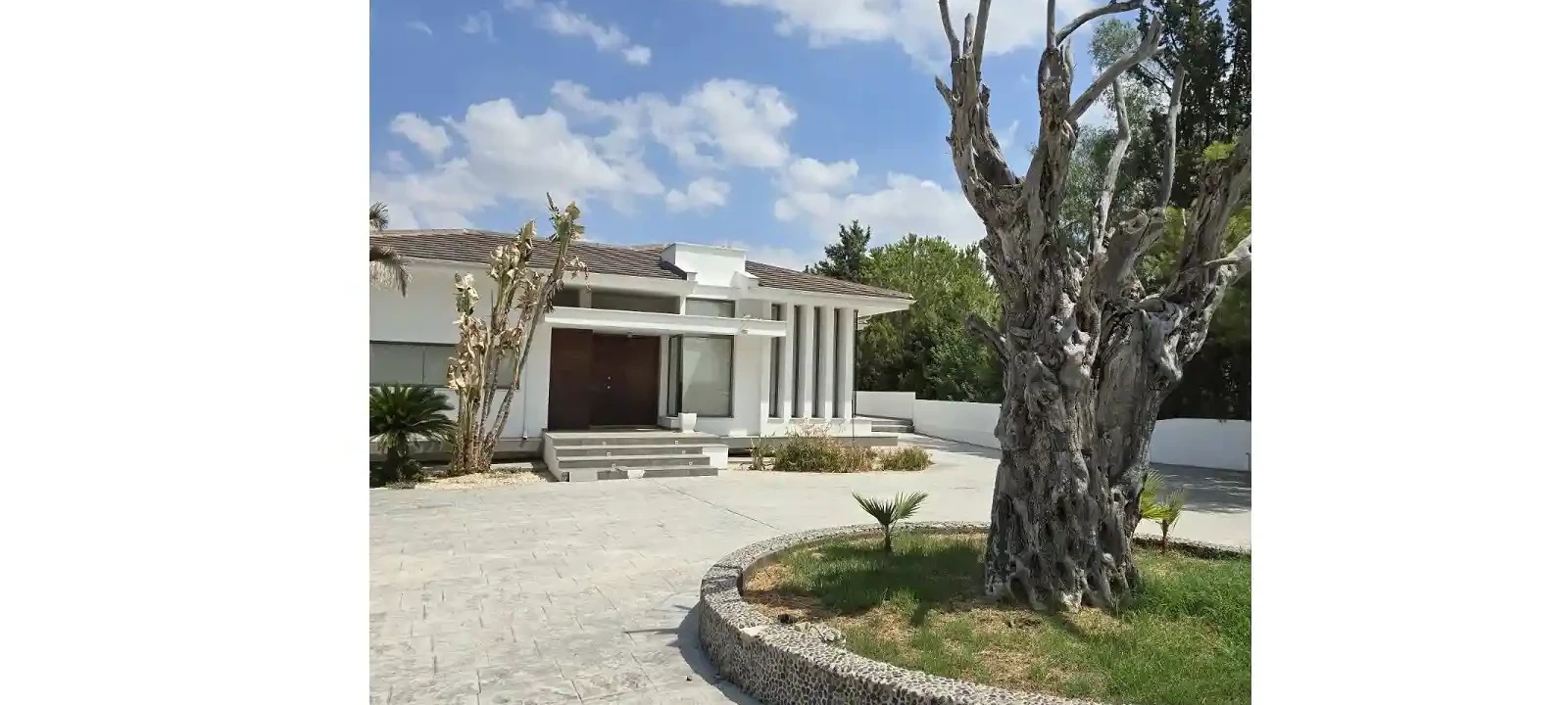 4-bedroom villa to rent €3.000, image 1