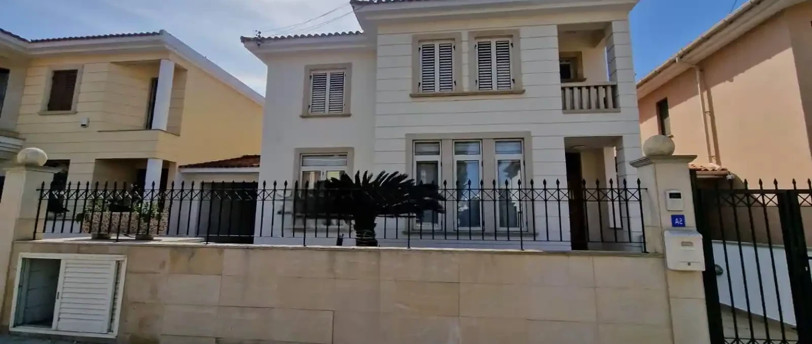 4-bedroom villa to rent, image 1