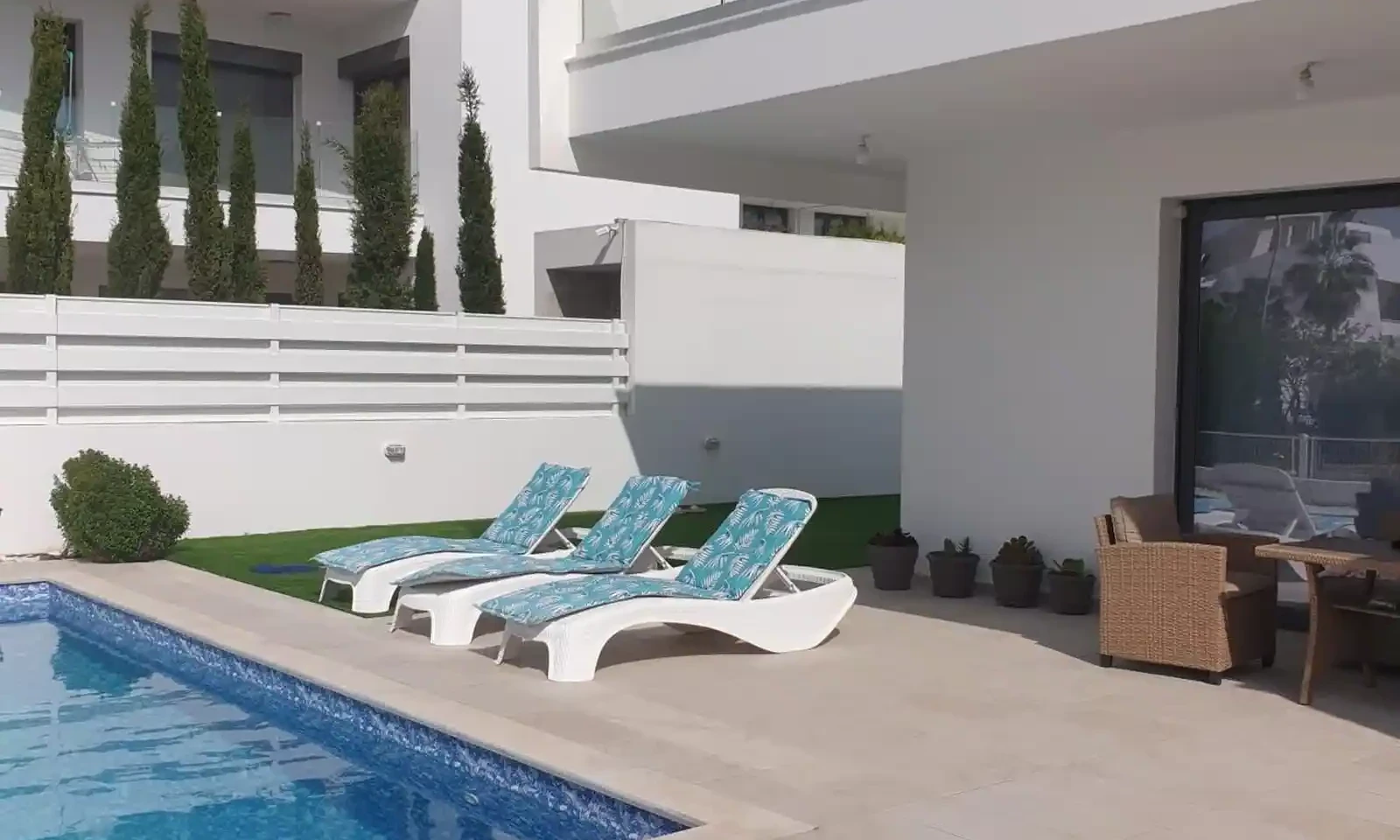 4-bedroom villa to rent €3.900, image 1