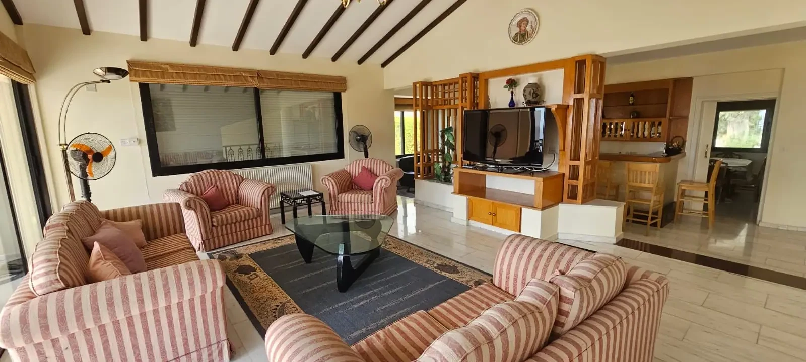 3-bedroom villa to rent, image 1