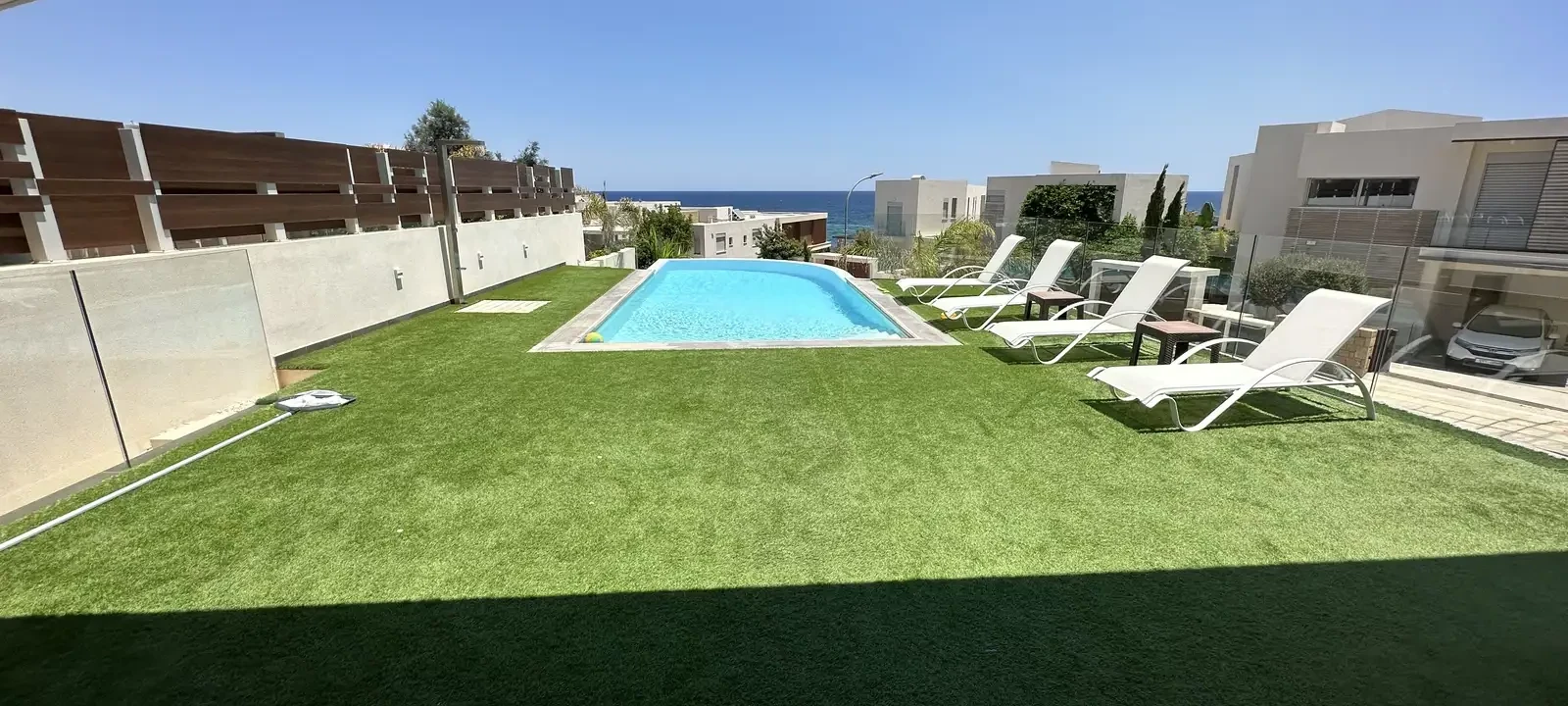 5-bedroom villa to rent, image 1