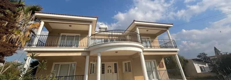 4-bedroom villa to rent, image 1