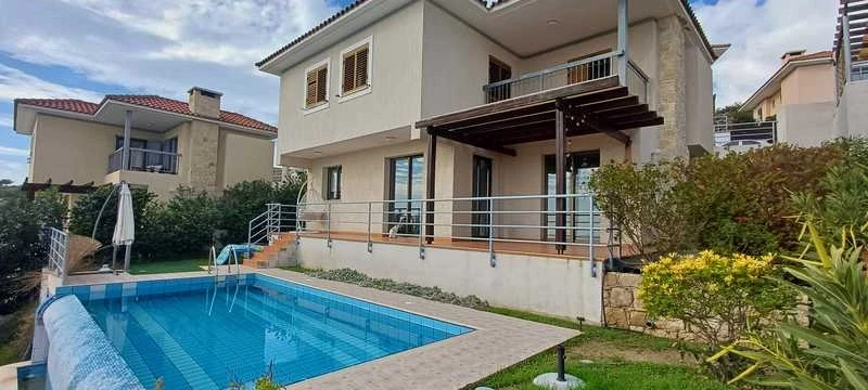 3-bedroom villa to rent, image 1