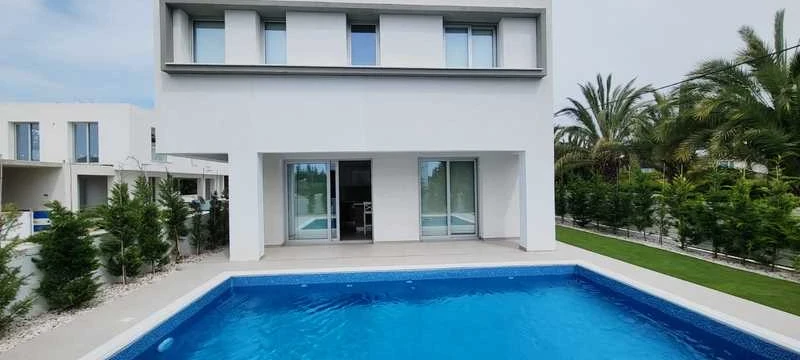 3-bedroom villa to rent, image 1