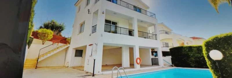 4-bedroom villa to rent, image 1