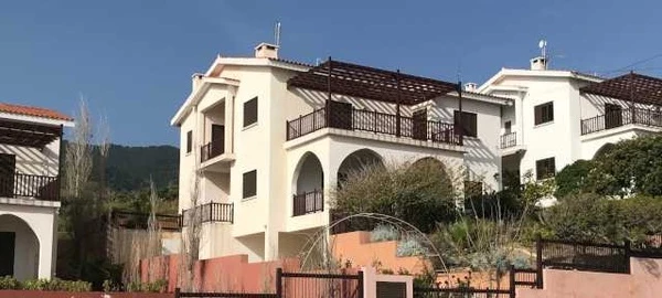 4-bedroom villa fоr sаle €329.000, image 1