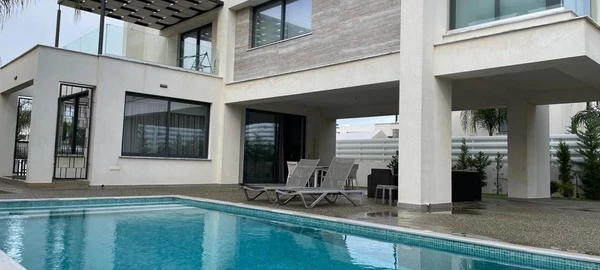 3-bedroom villa fоr sаle €585.000, image 1