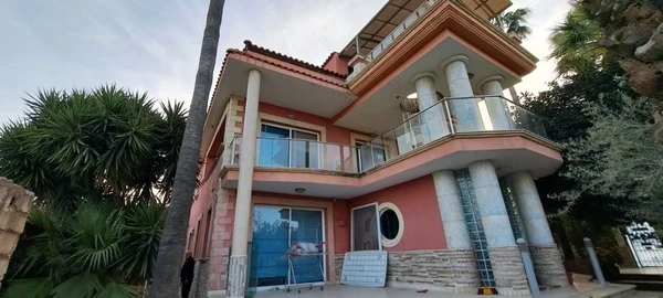 5-bedroom villa fоr sаle €900.000, image 1