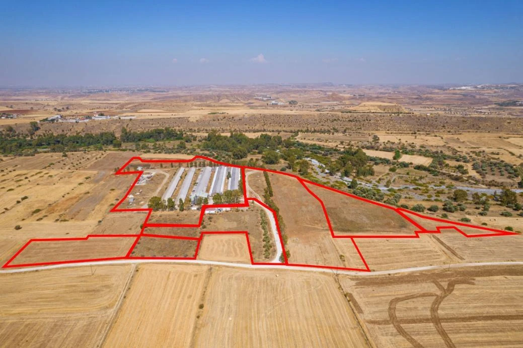 Agricultural fields in Orounta Nicosia, image 1