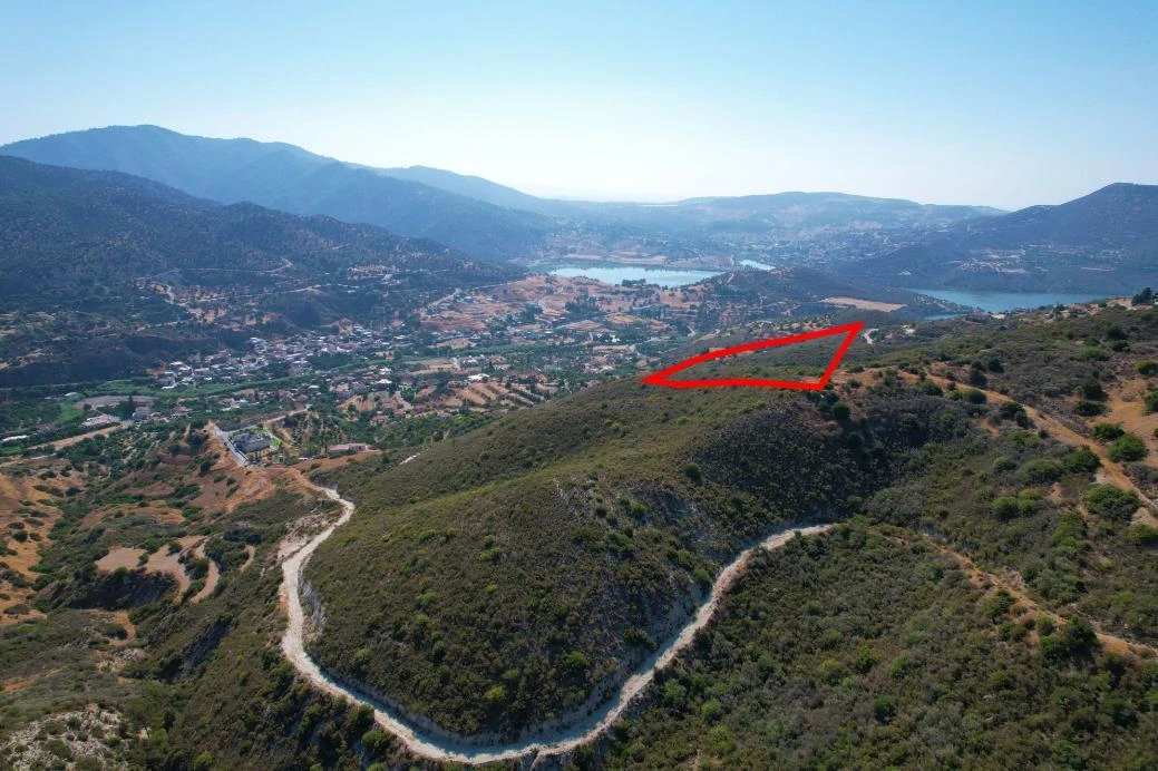 Agricultural field in Akrounta Limassol, image 1