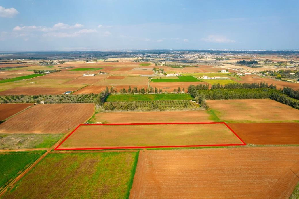 Agricultural field in Frenaros Famagusta, image 1