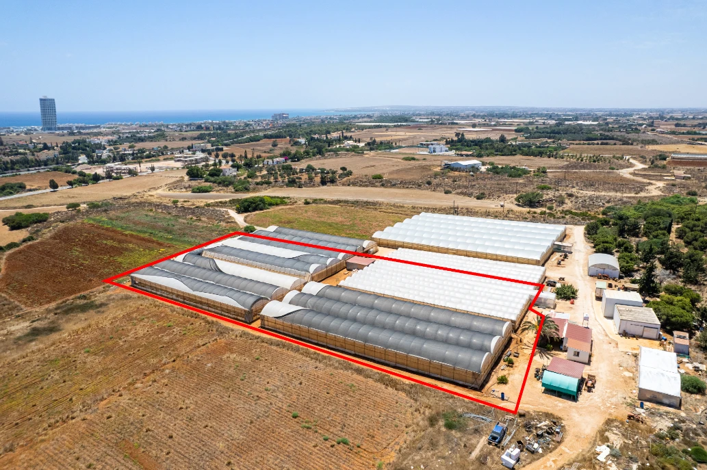 Agricultural field with greenhouses in Agia Napa Famagusta, image 1