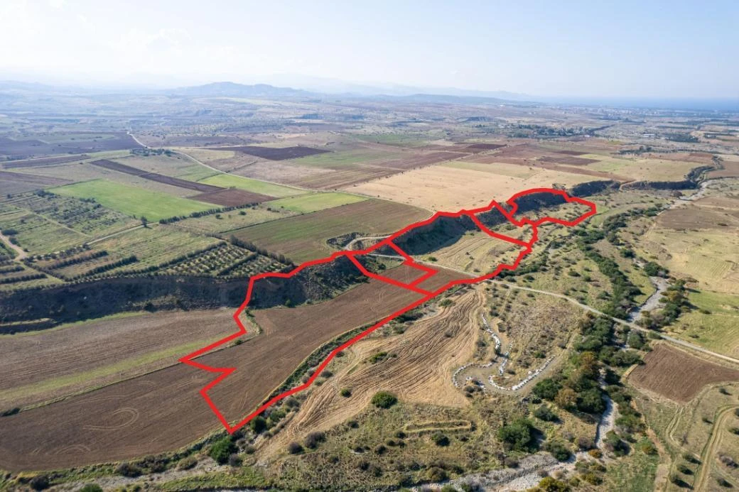 Fields in Kato Koutrafas Nicosia, image 1