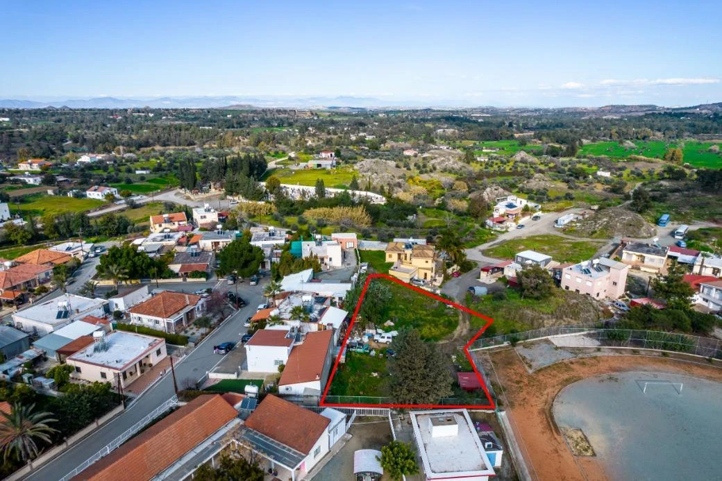 Shared residential field in Lythrodontas Nicosia, image 1