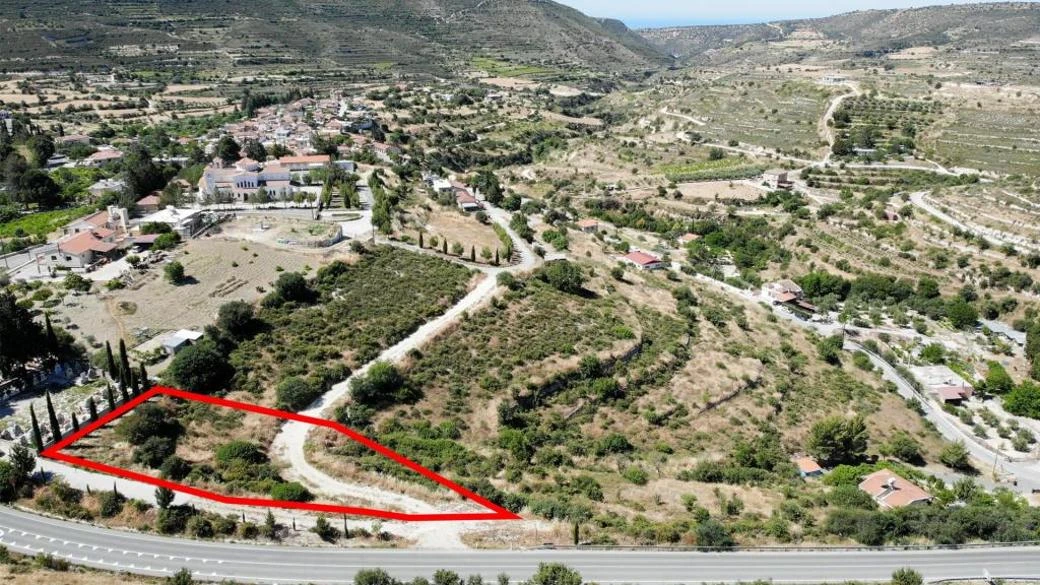 Residential field in Agios Amvrosios Limassol, image 1