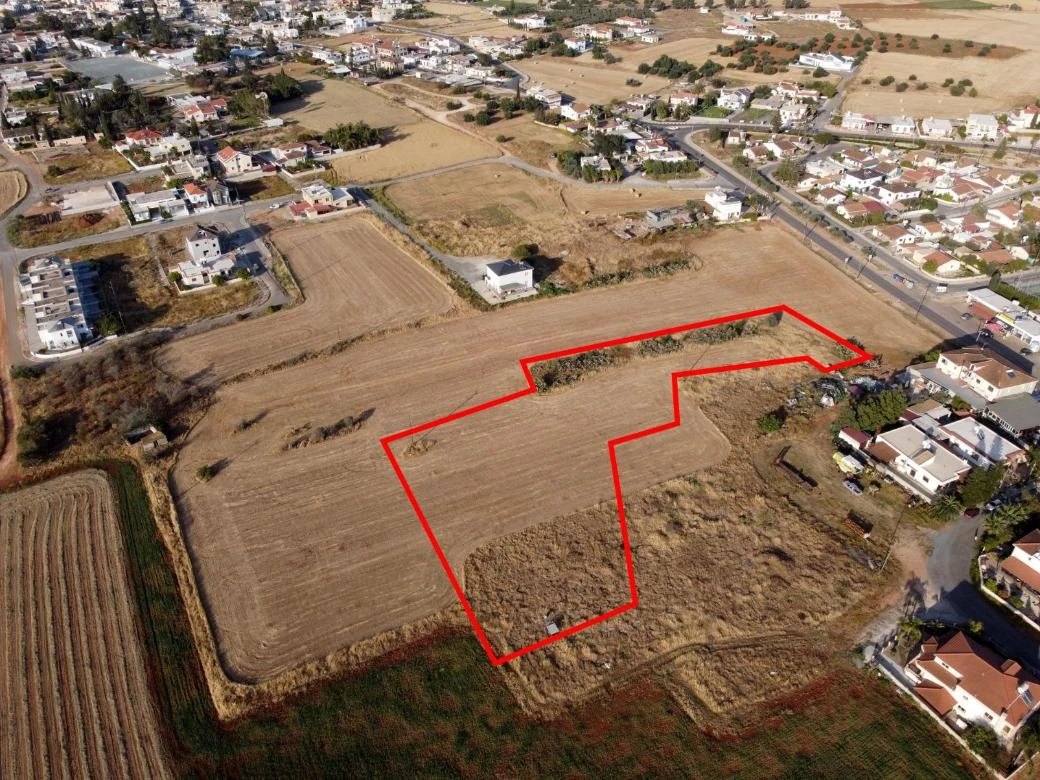 Residential  field in Avgorou Famagusta, image 1