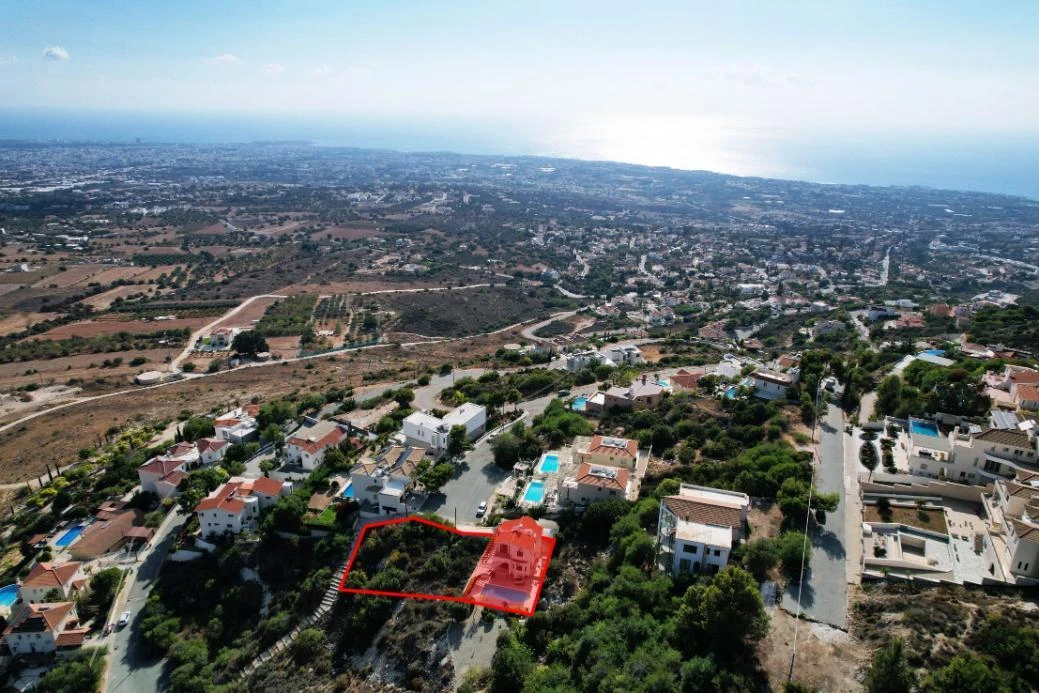 Shared residential plot in Tala Paphos, image 1