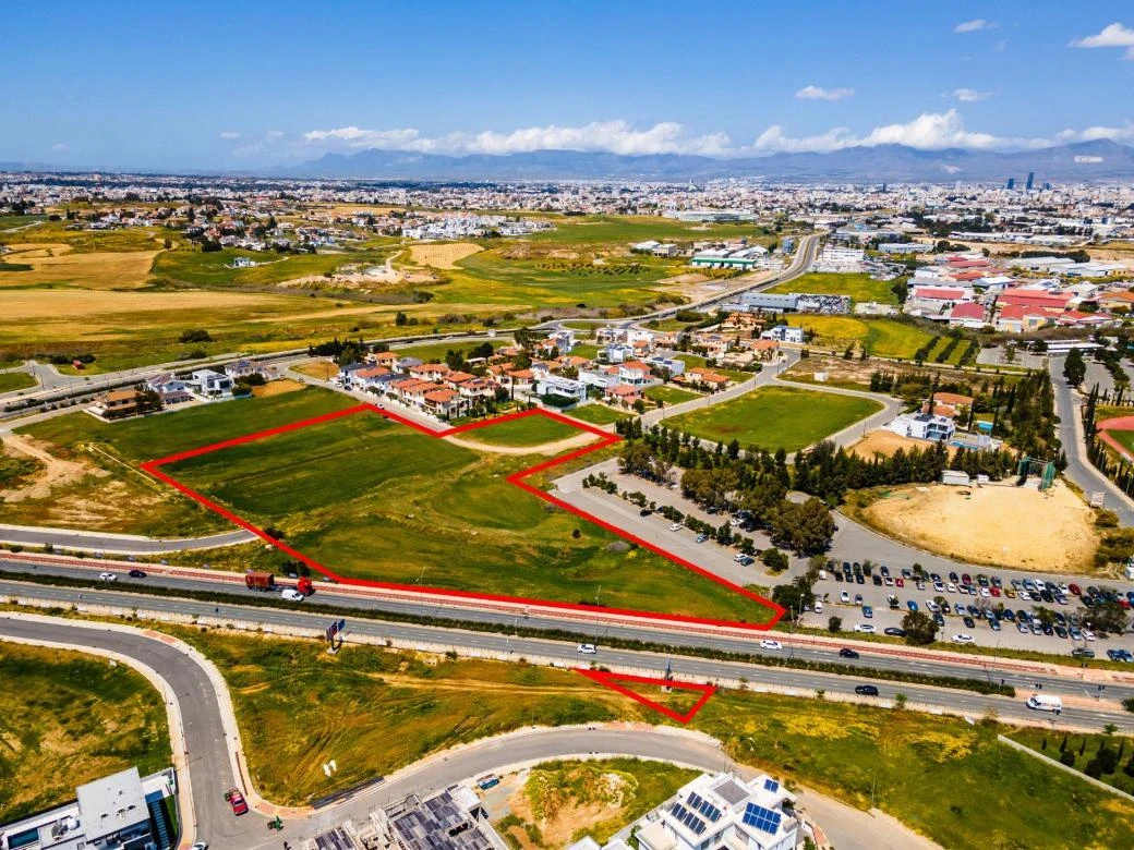 Residential field in Strovolos Nicosia, image 1