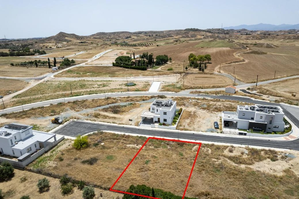 Residential plot under division in Latsia Nicosia, image 1