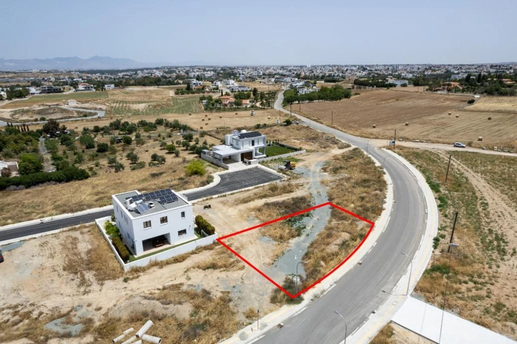 Residential plot under division in Latsia Nicosia, image 1