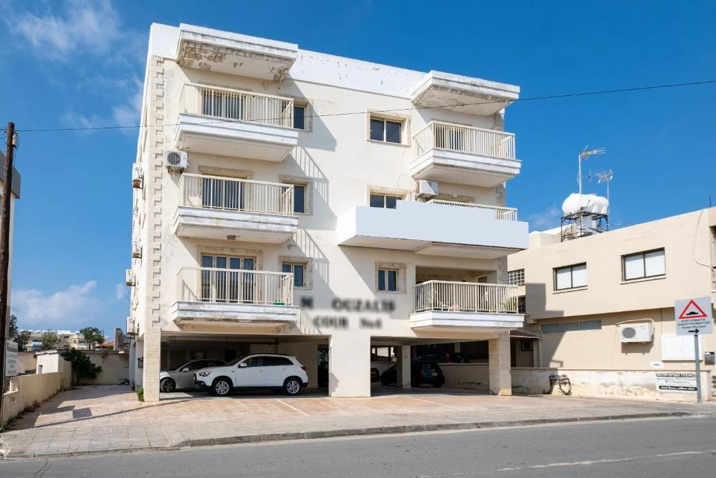 Residential building in Paralimni Famagusta, image 1