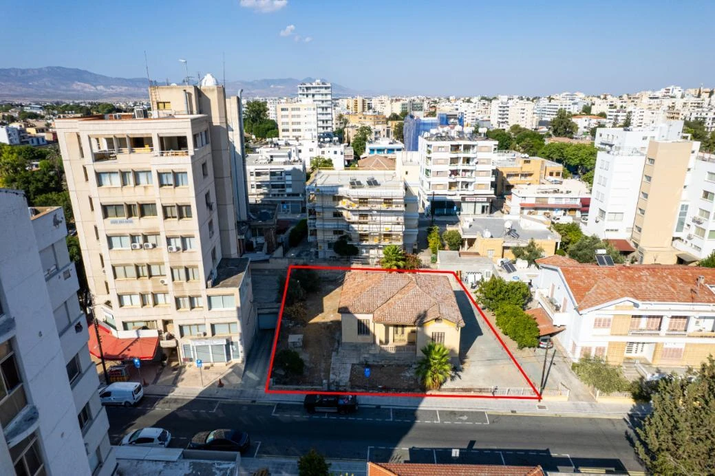 Commercial plot in Agios Antonios Nicosia, image 1