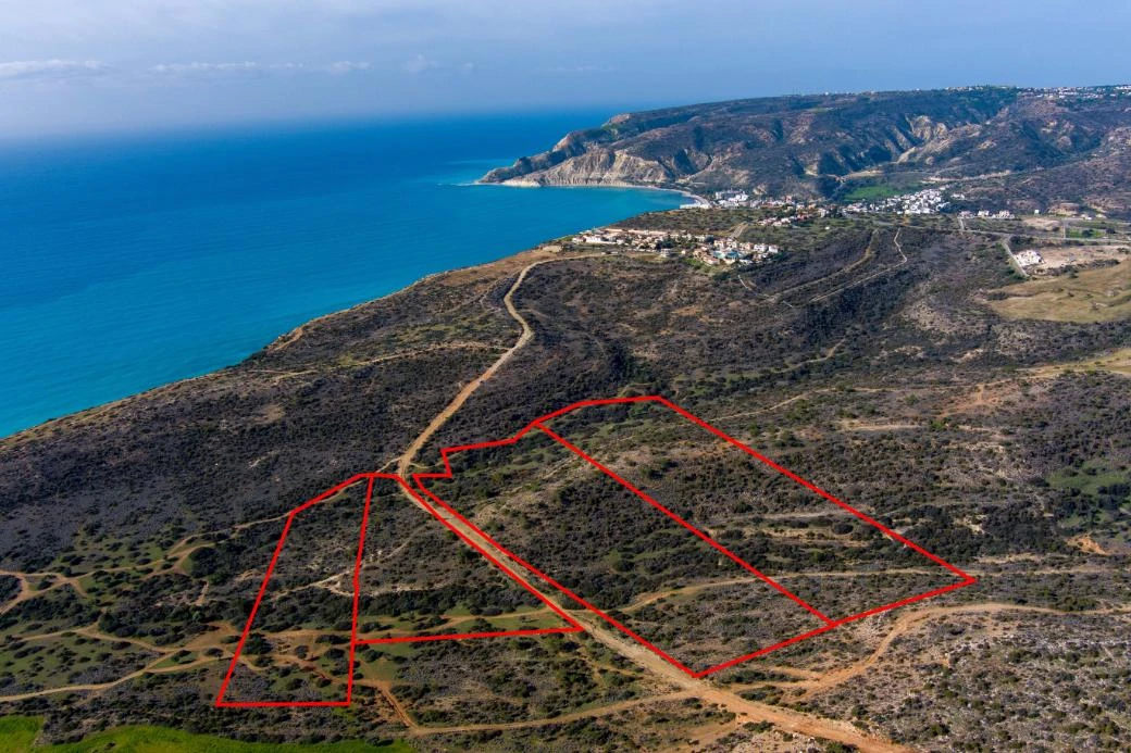 Tourist fields in Pissouri Limassol, image 1